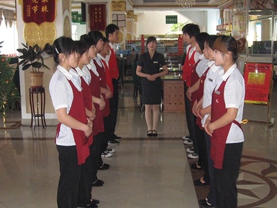 傳統餐飲如何度過低迷期？漁躍在線為你揭秘破局之道