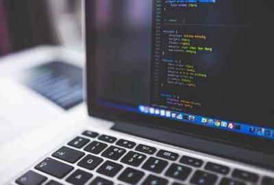 電腦更新驅動后無法開機？全方位解決方案與硬件開發視角的預防措施